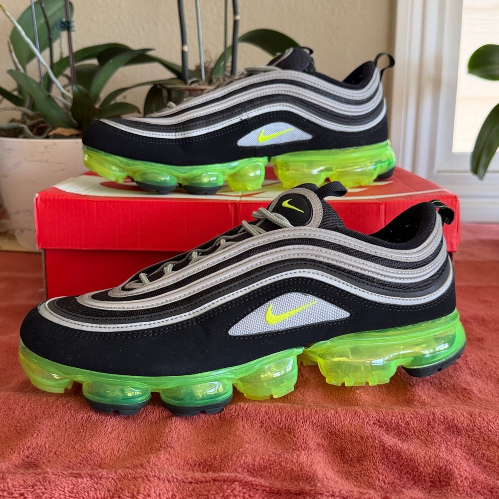 Nike Air Vapormax 97 Japan Men’s Size US 11.5